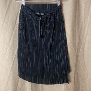 Boohoo Pissee Wrap Skort 4